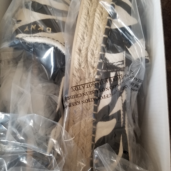 Zebra DKNY Mer Peep toe Platform Espadrilles - Picture 5 of 6